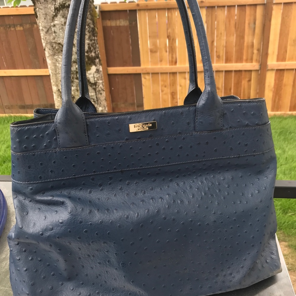 Signature leather kate spade shoulder bag